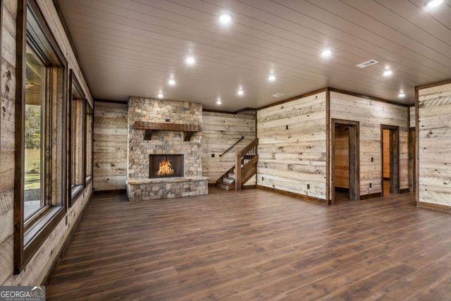 7590 Mobile Road, Blue Ridge, GA 30513