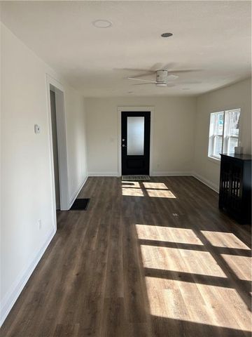 3742 NE Chaumiere Road, Kansas City, MO 64117