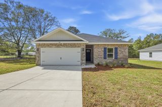 6114 Clover Street, Crestview, FL 32539