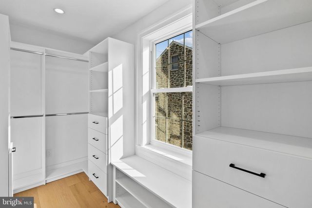 2432 OLCOTT AVE, Ardmore, PA 19003