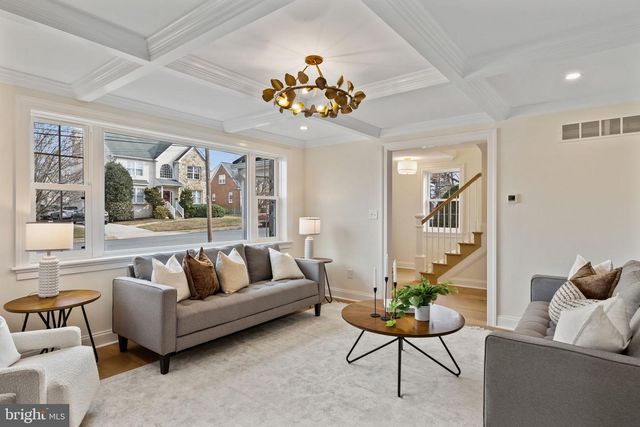 2432 OLCOTT AVE, Ardmore, PA 19003