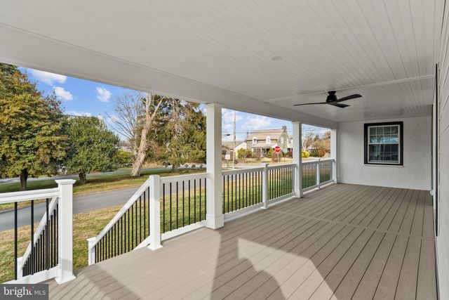 2432 OLCOTT AVE, Ardmore, PA 19003