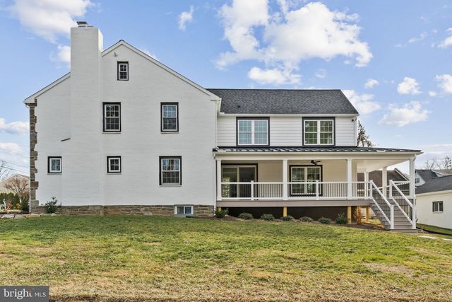 2432 OLCOTT AVE, Ardmore, PA 19003