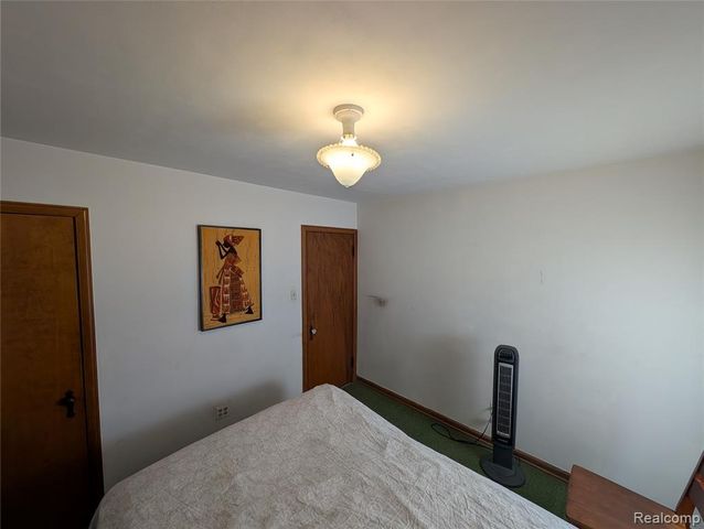 4475 Grayton Street, Detroit, MI 48224