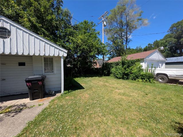 4475 Grayton Street, Detroit, MI 48224