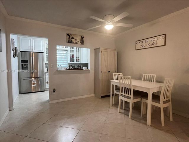 5387 SW 40th Avenue 103, Dania Beach, FL 33314
