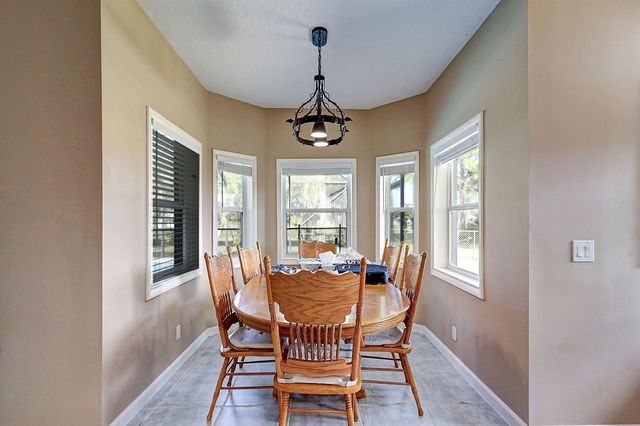 256 SW Ridgecrest Drive, Port St. Lucie, FL 34953