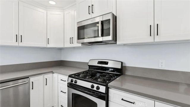 4130 Angela, Simi Valley, CA 93063