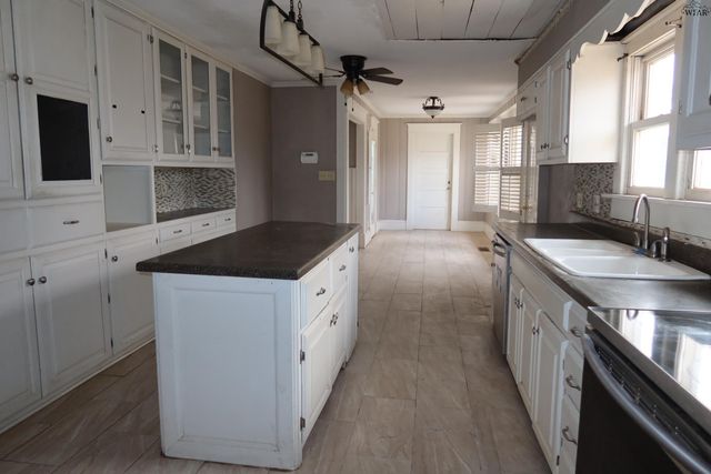 3103 TEXAS STREET, Vernon, TX 76384