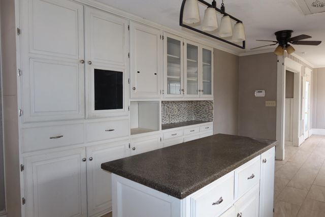 3103 TEXAS STREET, Vernon, TX 76384