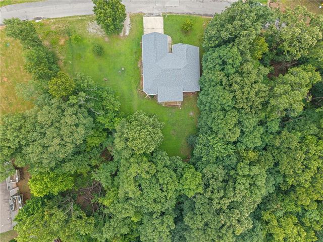 6 Linfield Lane, Bella Vista, AR 72715