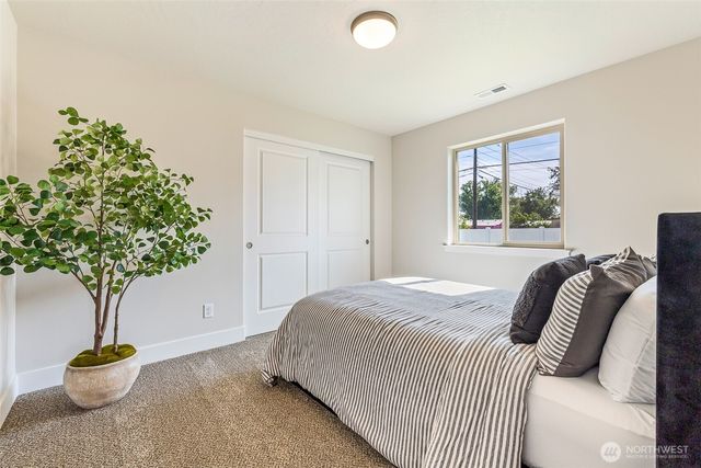 4208 W Sandy Ct, Moses Lake, WA 98837