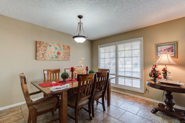 5713 76th Street, Lubbock, TX 79424