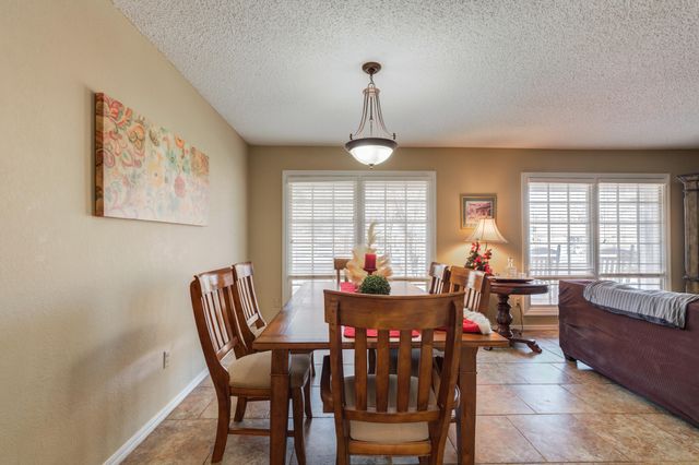 5713 76th Street, Lubbock, TX 79424