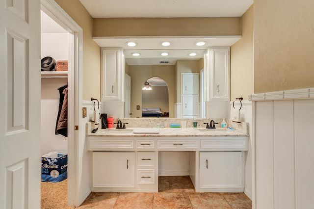 5713 76th Street, Lubbock, TX 79424