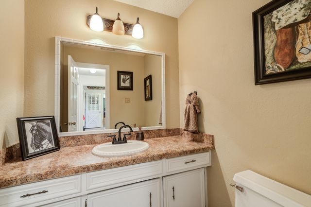 5713 76th Street, Lubbock, TX 79424