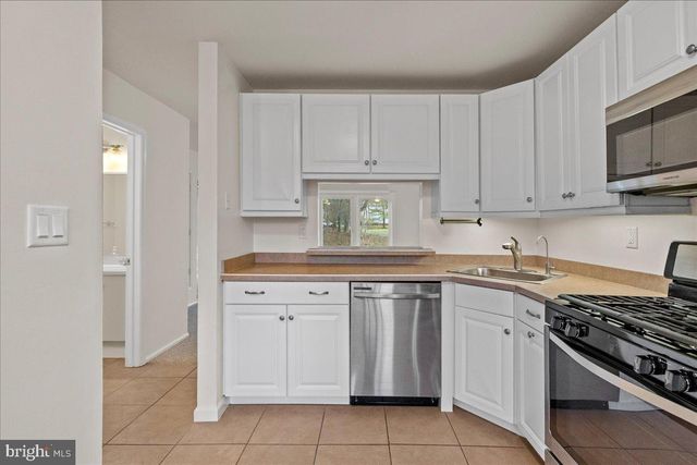 23 SYCAMORE CT, Lawrenceville, NJ 08648