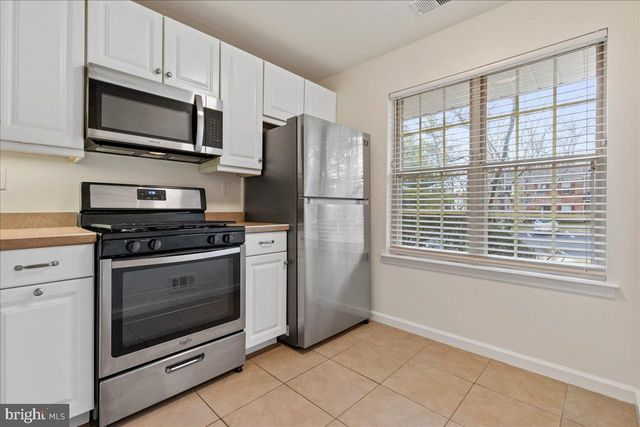 23 SYCAMORE CT, Lawrenceville, NJ 08648