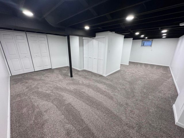 3944 S Grover Avenue, Hammond, IN 46327