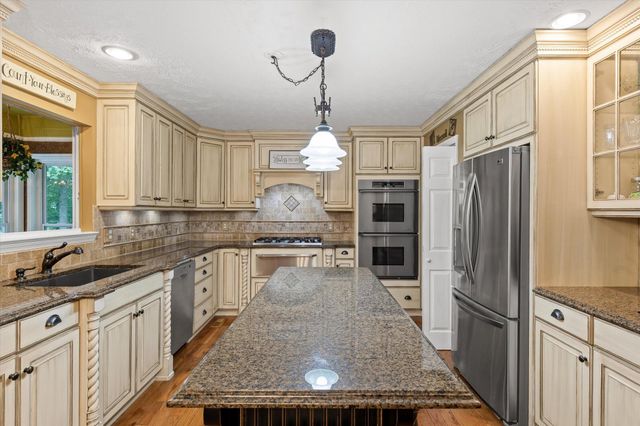 960 Shell Cracker Lane, Cohutta, GA 30710