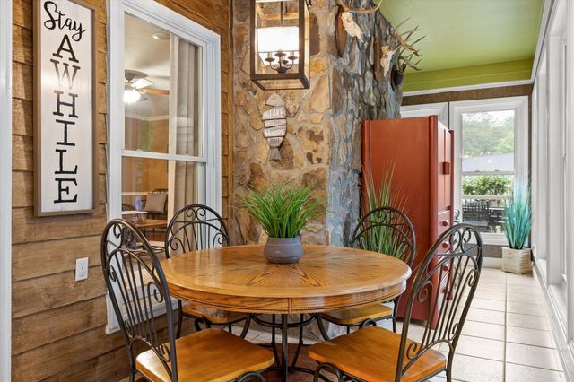 960 Shell Cracker Lane, Cohutta, GA 30710