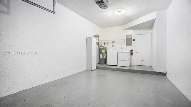 1492 Veracruz Lane 4-4, Weston, FL 33327