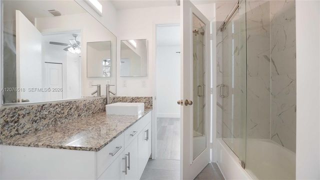 1492 Veracruz Lane 4-4, Weston, FL 33327