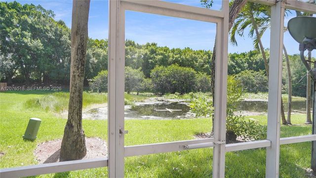 1492 Veracruz Lane 4-4, Weston, FL 33327