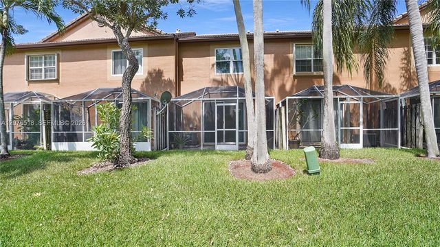 1492 Veracruz Lane 4-4, Weston, FL 33327