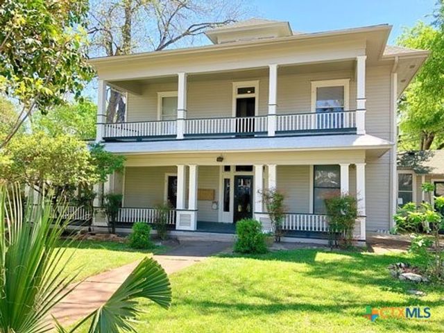 527 W San Antonio Street 2, San Marcos, TX 78666