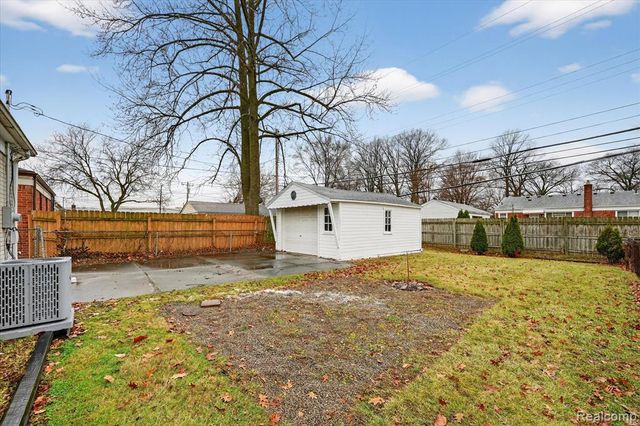 12843 Lenore, Redford, MI 48239