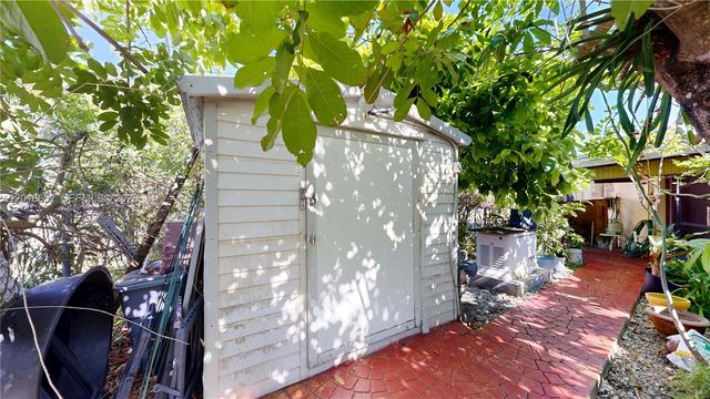 10900 SW 177th Ter, Miami, FL 33157