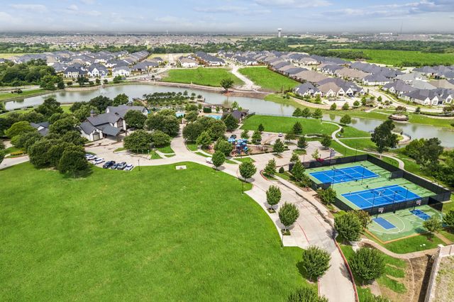 2429 Gallant Fox Road, Celina, TX 75009