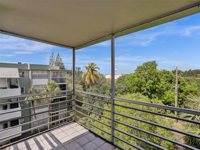 2771 Taft St 409, Hollywood, FL 33020