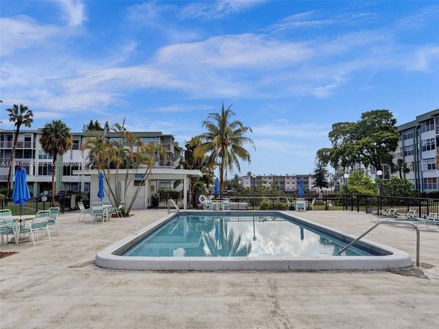 2771 Taft St 409, Hollywood, FL 33020