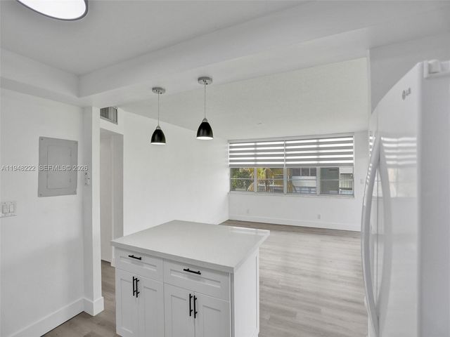 2771 Taft St 409, Hollywood, FL 33020