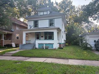 1252 SW Mulvane ST, Topeka, KS 66604