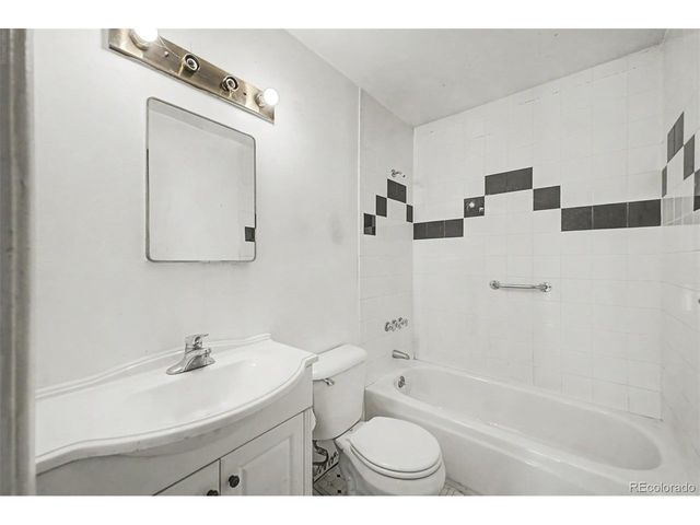 10693 Loren Ln, Denver, CO 80233
