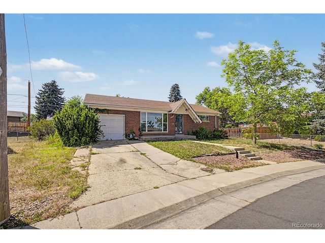10693 Loren Ln, Denver, CO 80233