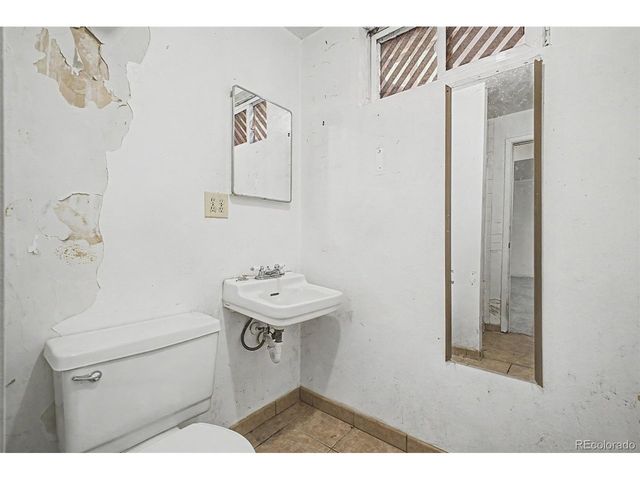 10693 Loren Ln, Denver, CO 80233