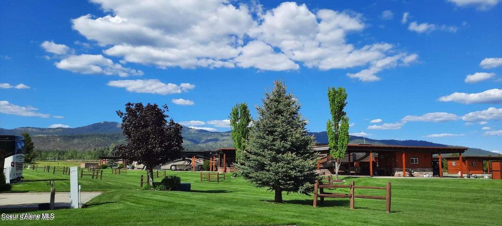 14 Sandtrap LN, Blanchard, ID 83804 photo 5