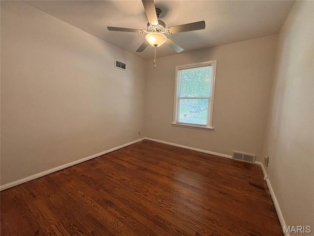 3649 E Edgar Avenue, Bel Ridge, MO 63121
