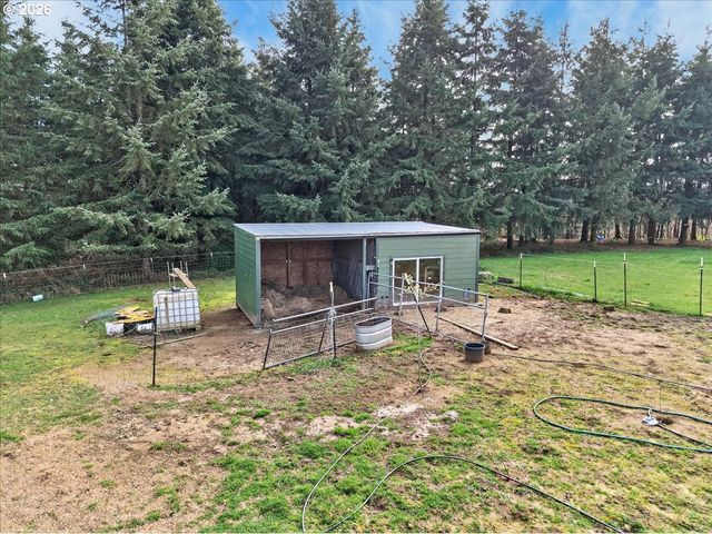 1023 SPIRIT LAKE Hwy, Castle Rock, WA 98611