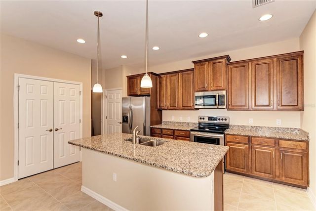 12091 FIREWHEEL PLACE, Venice, FL 34293