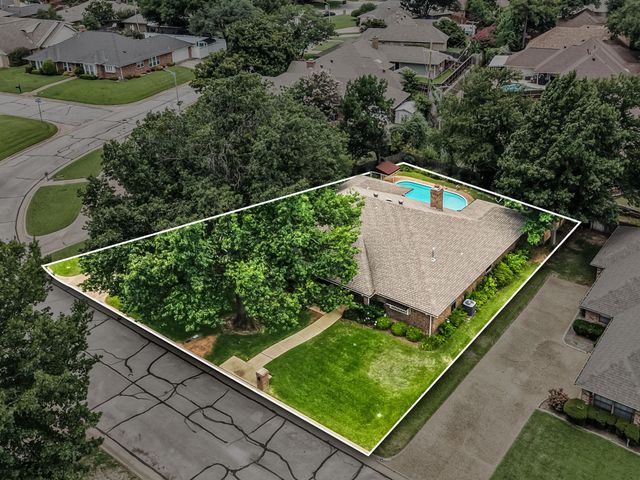 4321 Waycross Drive, Arlington, TX 76016