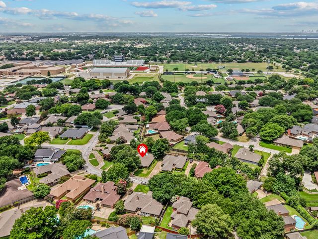 4321 Waycross Drive, Arlington, TX 76016