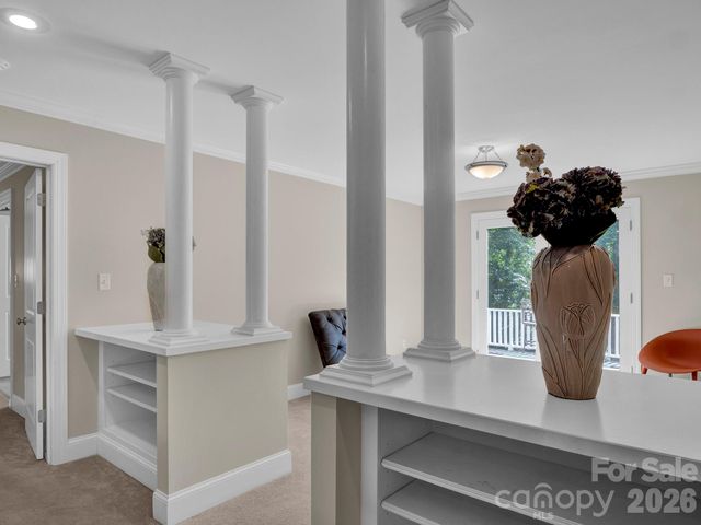 209 37th Avenue Place NW, Hickory, NC 28601