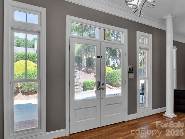 209 37th Avenue Place NW, Hickory, NC 28601