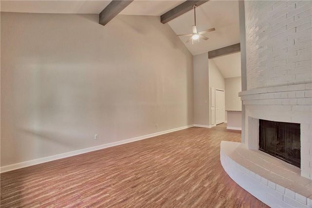 423 Augustine, Euless, TX 76039