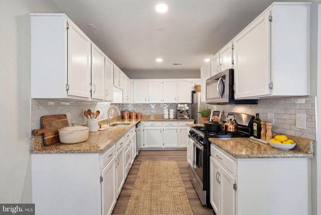 14532 EDDY CT, Centreville, VA 20120